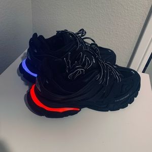 Balenciaga Track led